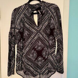 Free People Patterned Keyhole Long-Sleeved Tunic Top